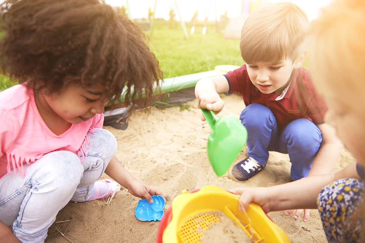 3 Ways To Raise Independent Children Montessori Rocks